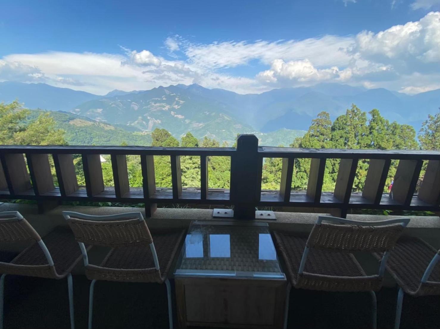 Ailiga Travel Villa Ren'ai Camera foto